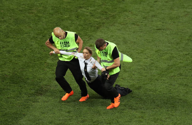 聘请外籍裁 聘请外籍裁