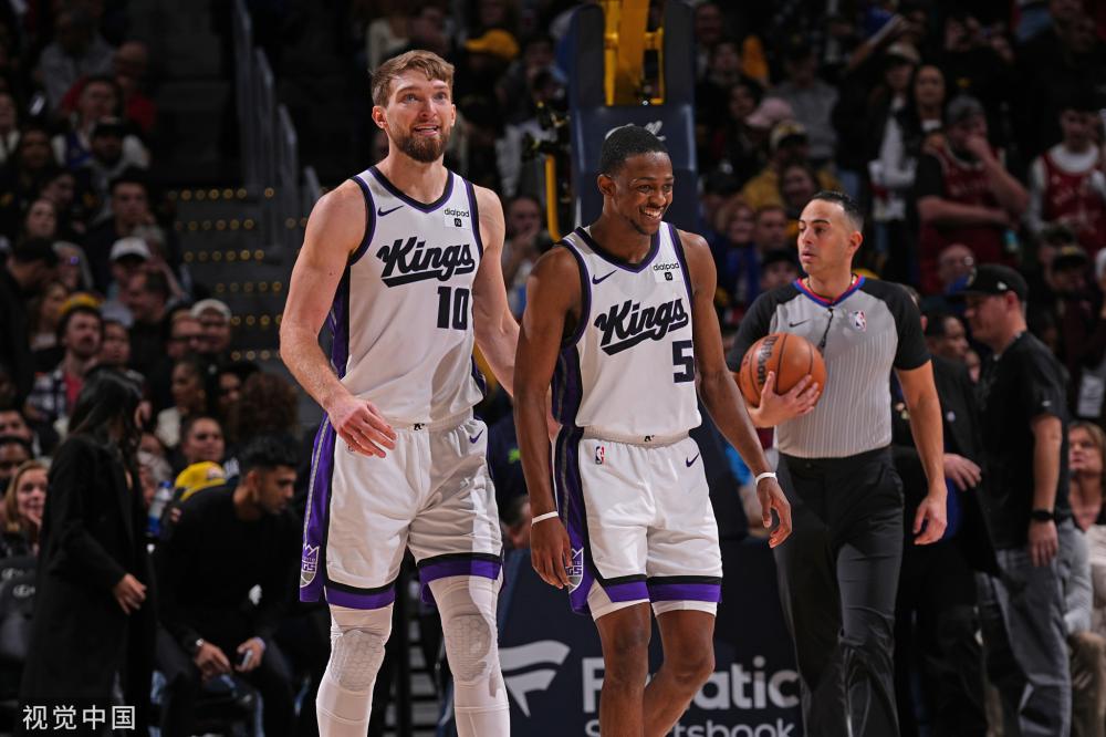 对于那不勒 对于那不勒